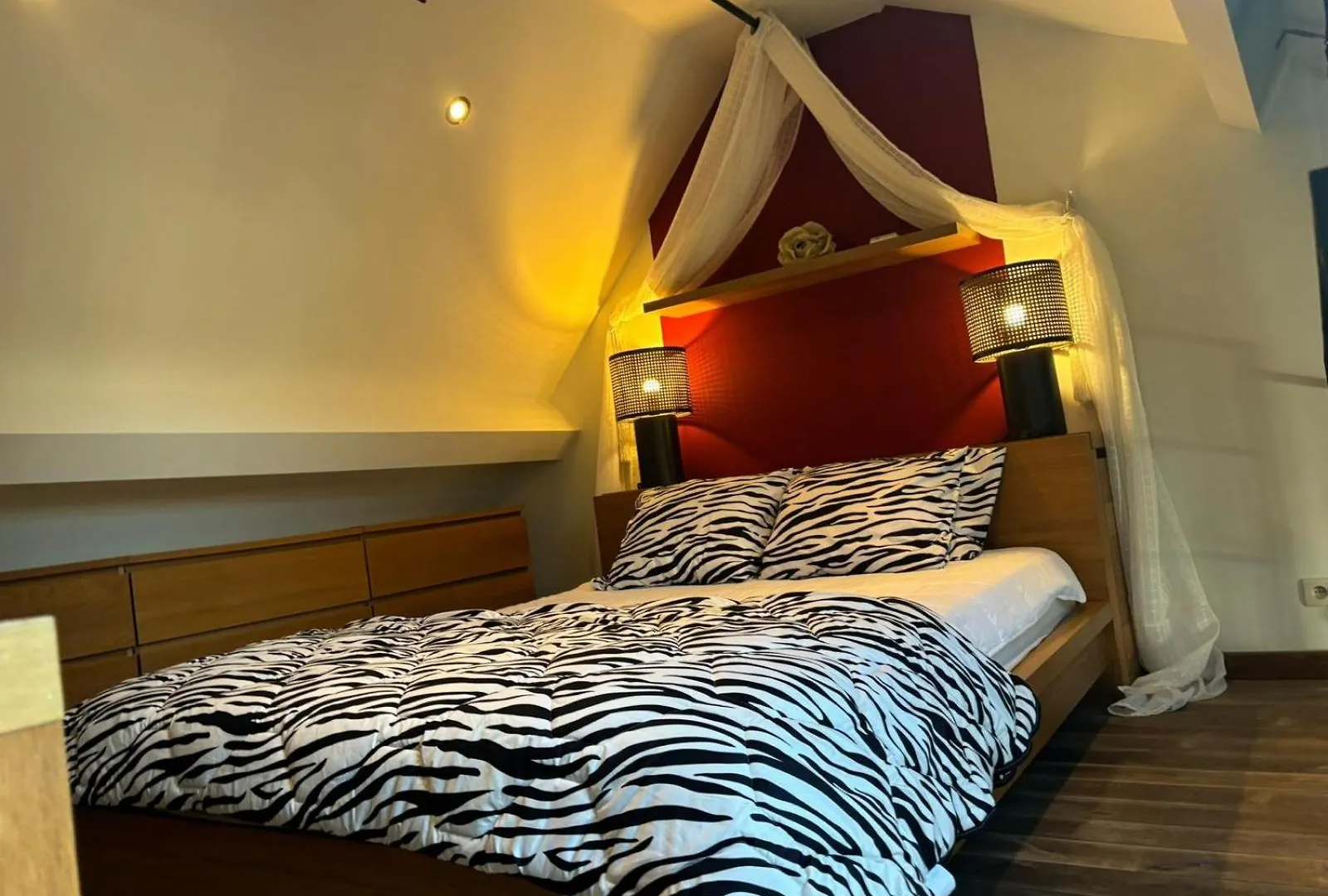 Wellness Loft With Sauna, Jacuzzi, Roof Terrace & Amazing View Apartment Antwerp