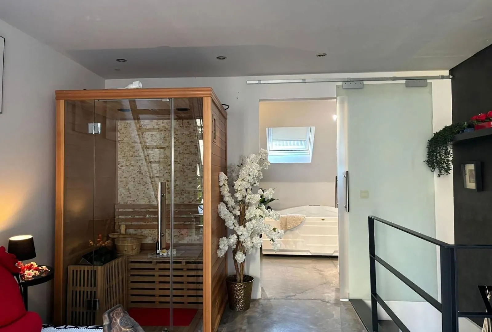 Wellness Loft With Sauna, Jacuzzi, Roof Terrace & Amazing View Apartment Antwerp