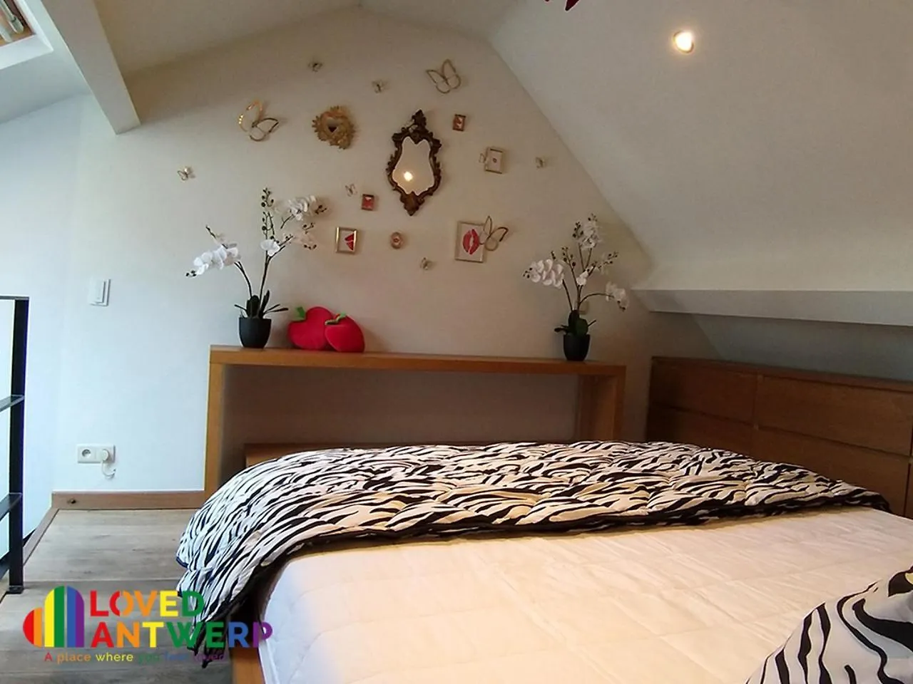 Wellness Loft With Sauna, Jacuzzi, Roof Terrace & Amazing View Apartment Antwerp Belgium